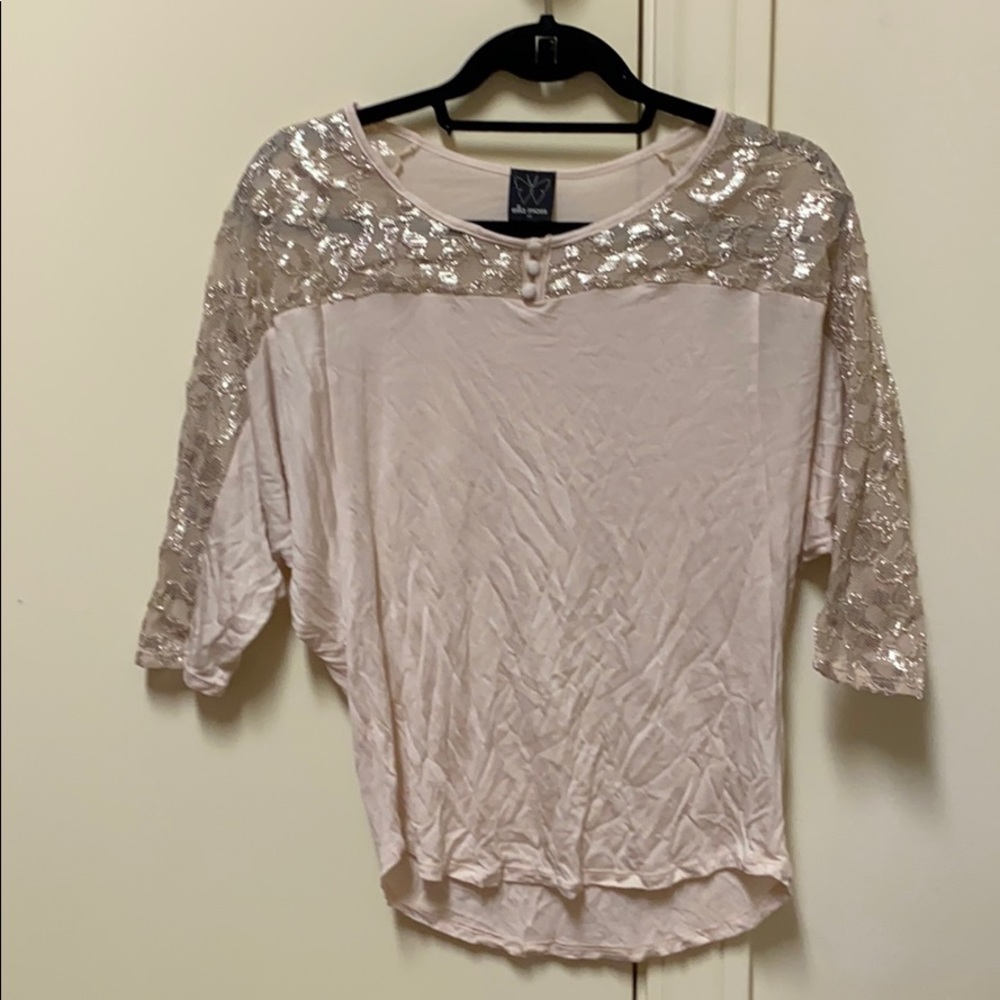 Ella moss metallic detail top